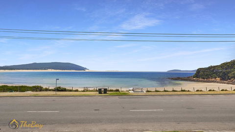 Beach House 72A Marine Drive - Fingal Bay - Accommodation Gladstone 1