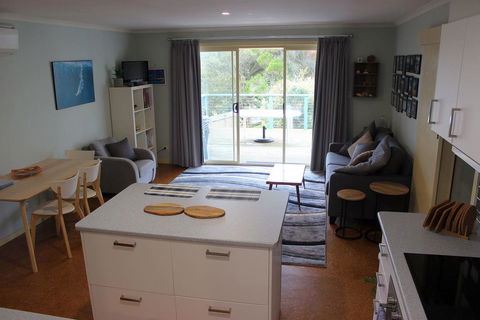 Beach House @ Smiths Beach - Accommodation Gladstone 3