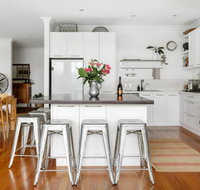 Beach House Avalon - Accommodation Gladstone