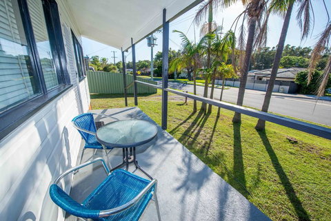 Beach House On James Patterson - Accommodation Gladstone 0