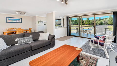 Beach Point - East Ballina - Accommodation Gladstone 1