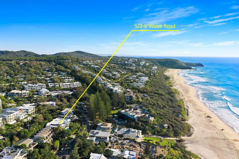 Beach Views & Breezes, Sunshine Beach - Accommodation Gladstone 2