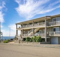 Beachcomer Unit 2 - The Entrance NSW - Accommodation Gladstone