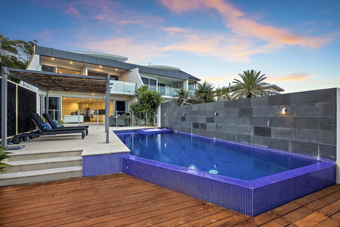 Beachfront #12 - Accommodation Gladstone 0