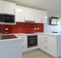 Beachfront 4 25 Willow Street - Accommodation Gladstone