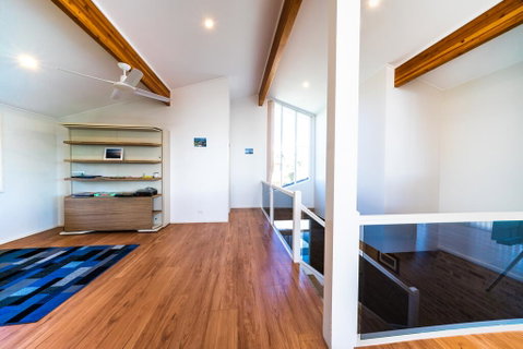 Beachfront Escape - Accommodation Gladstone 3