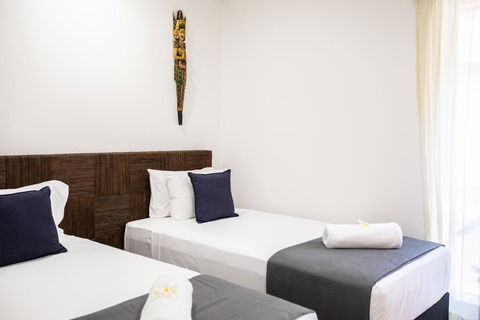 Beachfront Hideaway - Port Douglas - Accommodation Gladstone 3