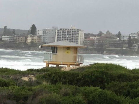 Beachfront Living Cronulla - Accommodation Gladstone 3