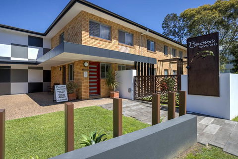Beachpark Apartments Coffs Harbour - Accommodation Gladstone 1