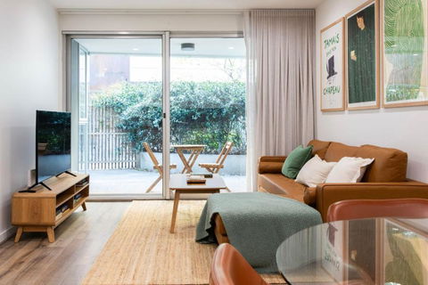 Richmond Retreat With Courtyard Parking - Accommodation Gladstone 3