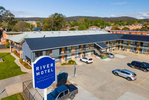 River Motel - Accommodation Gladstone 0