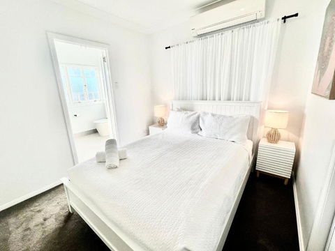 Renovated Queenslander - Upstairs 2km To Stadium - Accommodation Gladstone 2