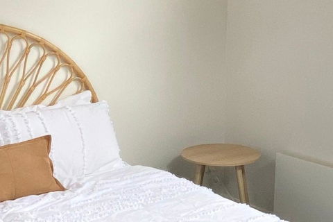 Redbank - Accommodation Gladstone 1