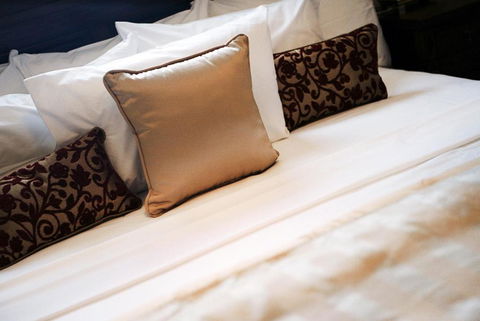 Redearth Boutique Hotel - Accommodation Gladstone 2