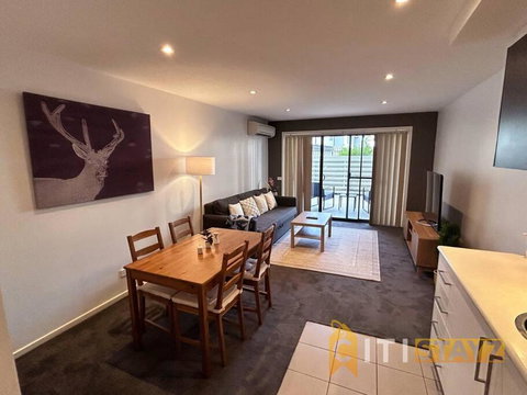 Relaxing Oasis In Bruce -1bd 1bth 1 Carsp Apt - Accommodation Gladstone 2