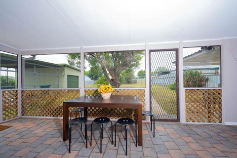 Renovated Little Cottage Aberdare Hunter Valley - Accommodation Gladstone 3