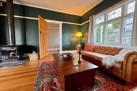 Renovated Cottage Near Cataract Gorge Launceston - Accommodation Gladstone 0