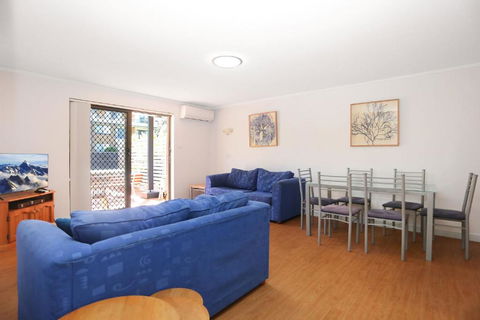 Resort Style Holiday - Accommodation Gladstone 3