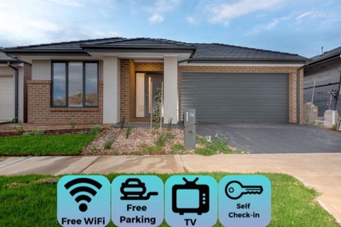 ResortStyle 4BR House With Parking - Accommodation Gladstone 0