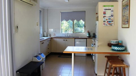 Rest At The Nest On Booner - Accommodation Gladstone 2