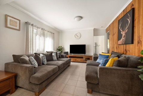 Rest & Relaxation - Accommodation Gladstone 1