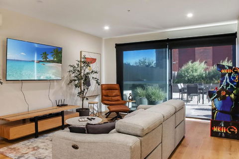 Retreat On Bellerine I Corporate Or Getaway - Accommodation Gladstone 1