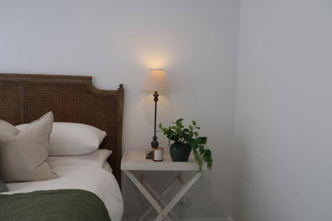 Retreat On Fig Street - Accommodation Gladstone 0