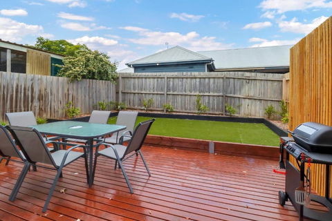 Retreat On Francis I Short And Long Stays - Accommodation Gladstone 0