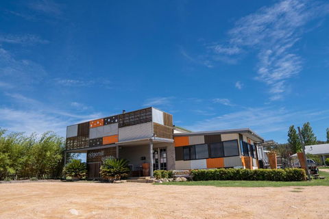 Ridgemill Estate - Accommodation Gladstone 0