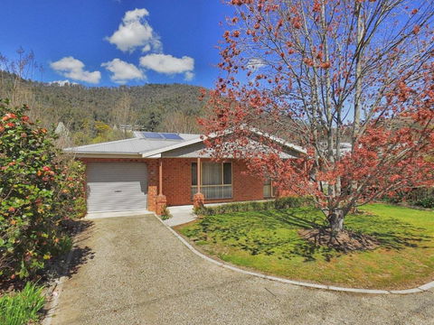 Right In Bright - Accommodation Gladstone 1