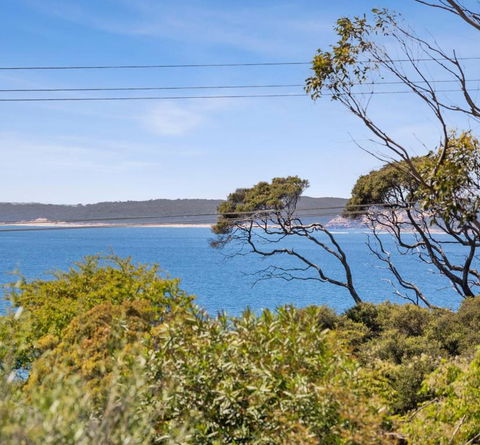 RIPVIEW In Old Lonnie - Accommodation Gladstone 1