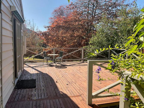 Rivendell Cottage - Accommodation Gladstone 3
