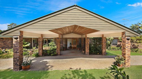 River Gum Luxury Bed And Breakfast - Accommodation Gladstone 2