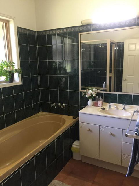 River Gum Luxury Bed And Breakfast - Accommodation Gladstone 1