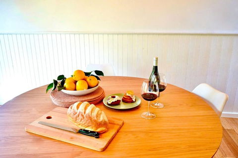 River Lea Cottage - Accommodation Gladstone 2