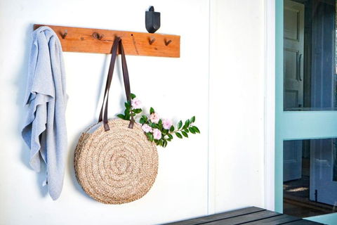 River Lea Cottage - Accommodation Gladstone 3