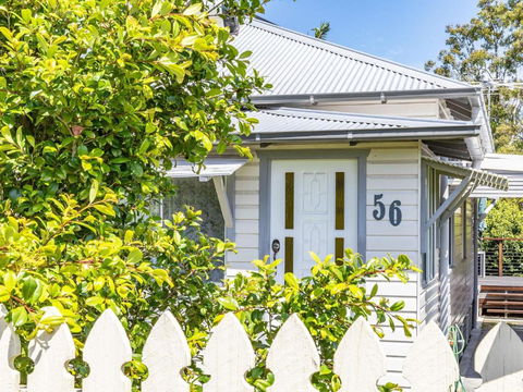 River View Cottage - Accommodation Gladstone 0