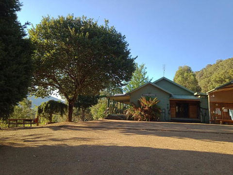 Riverbend Homestead - Accommodation Gladstone 3