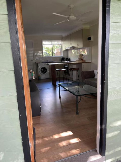 Riverdale Boutique Townhouses No 12 - Accommodation Gladstone 1