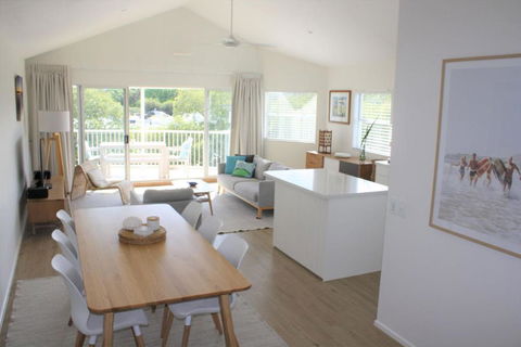 Rivershores - Accommodation Gladstone 2