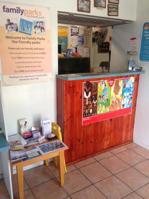 Riverside Tourist Park - Accommodation Gladstone 2