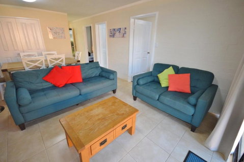 Riverview Holiday Apartment 93 - Kalbarri WA - Accommodation Gladstone 1