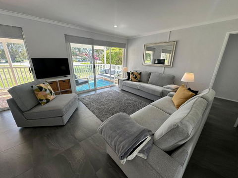 Riverview - South Yunderup - Accommodation Gladstone 1