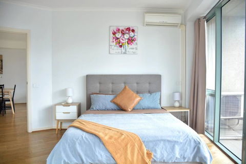 RiverView Spacious 3BR2Bath2Car WifiPoolGym Crown - Accommodation Gladstone 1