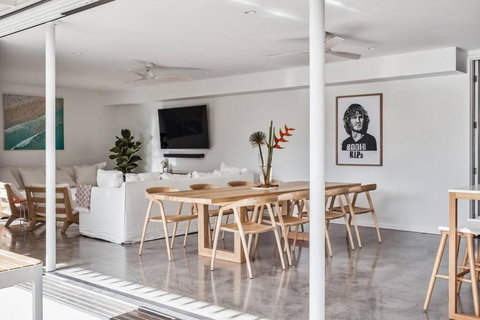 Sanctuary Spaces - Lomani Eleven - Accommodation Gladstone 0