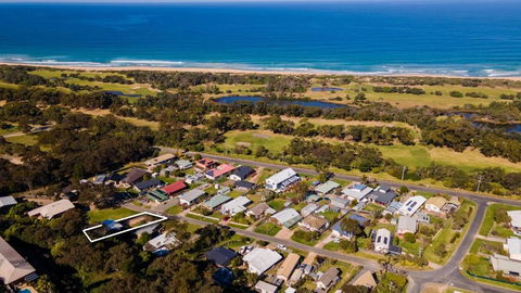 Robin Wood - Accommodation Gladstone 0