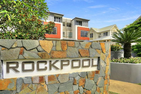 Rockpool No 4 Beachfront Unit - Accommodation Gladstone 1