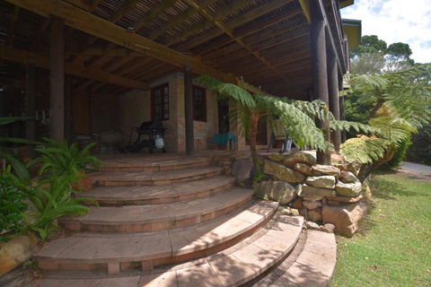 Rockwall Avoca Beach - Accommodation Gladstone 2