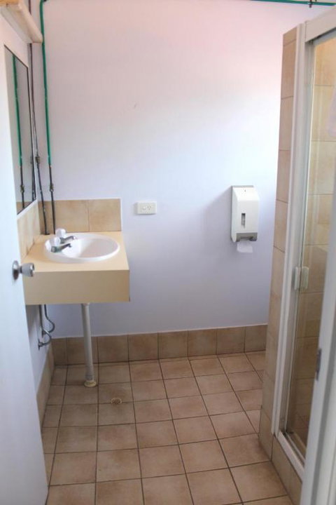 Rocky Glen Hotel Motel Gladstone - Accommodation Gladstone 2