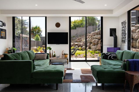 Rocky Hollow - Accommodation Gladstone 3